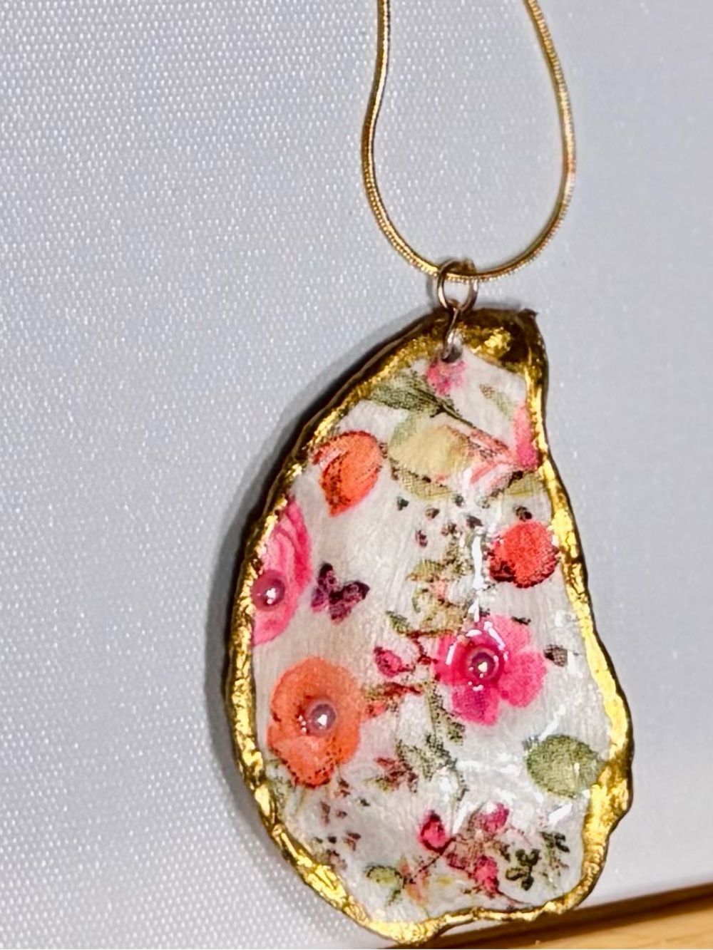 Handmade Floral Gold-Trim Pendant Necklace